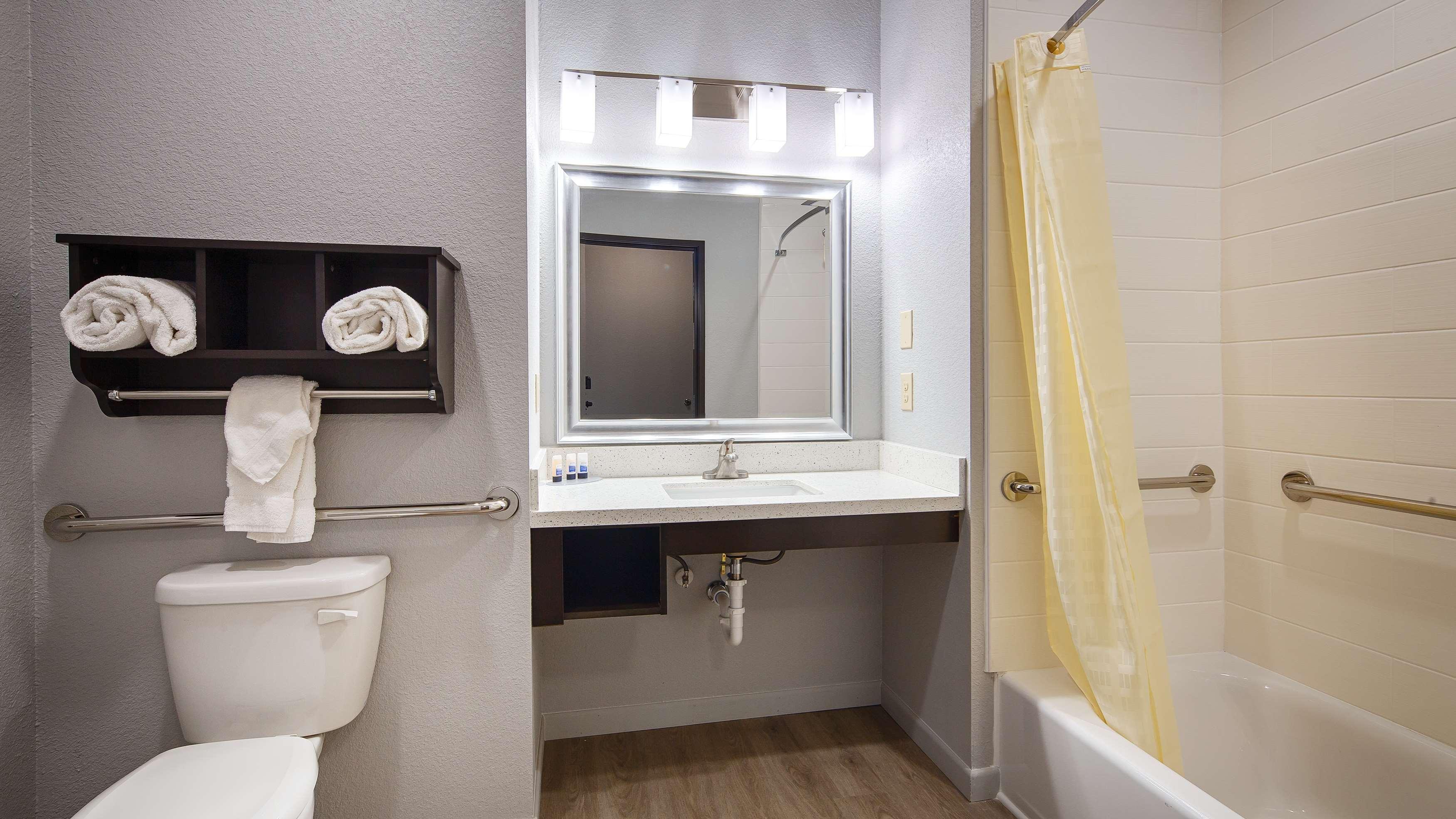 Best Western Plus Lonestar Inn & Suites Colorado City Екстер'єр фото